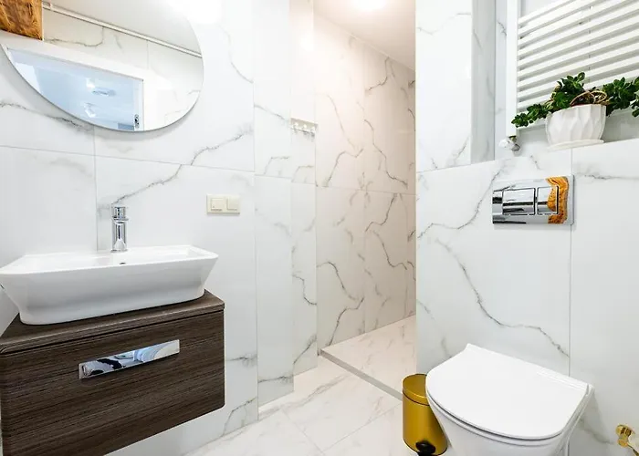 Dziewanowskiego By Downtown * Gdansk