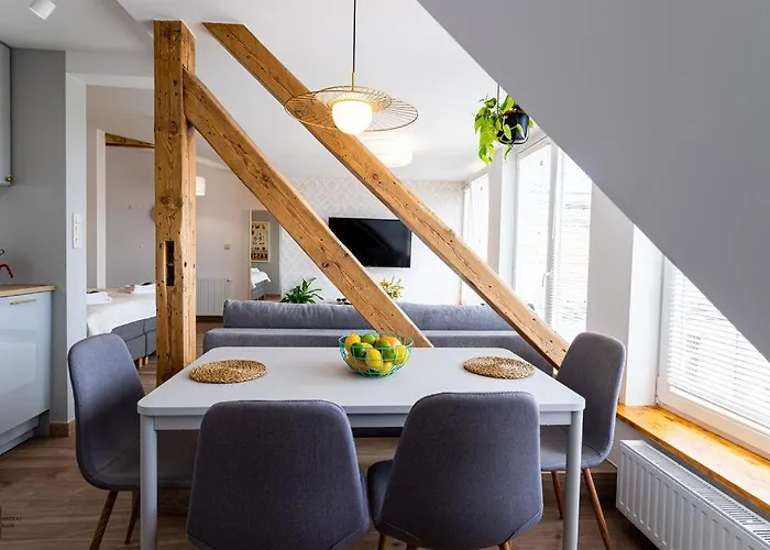 Dziewanowskiego By Downtown Apartmán *